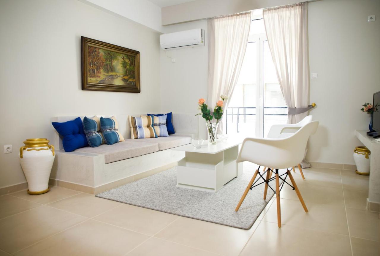 Praxitelis Luxury Apartments Atenas Exterior foto