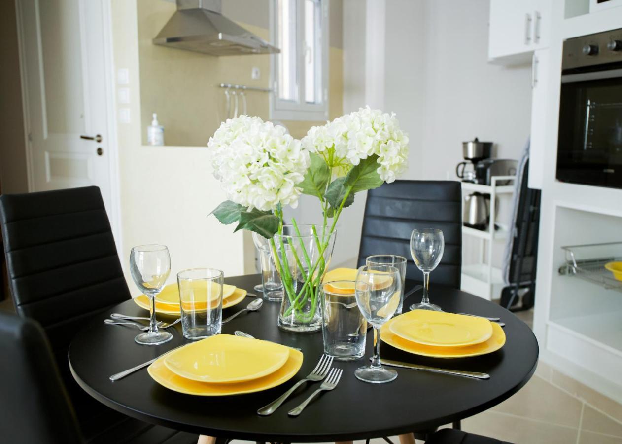 Praxitelis Luxury Apartments Atenas Exterior foto